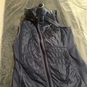 Women’s long Columbia vest navy blue M